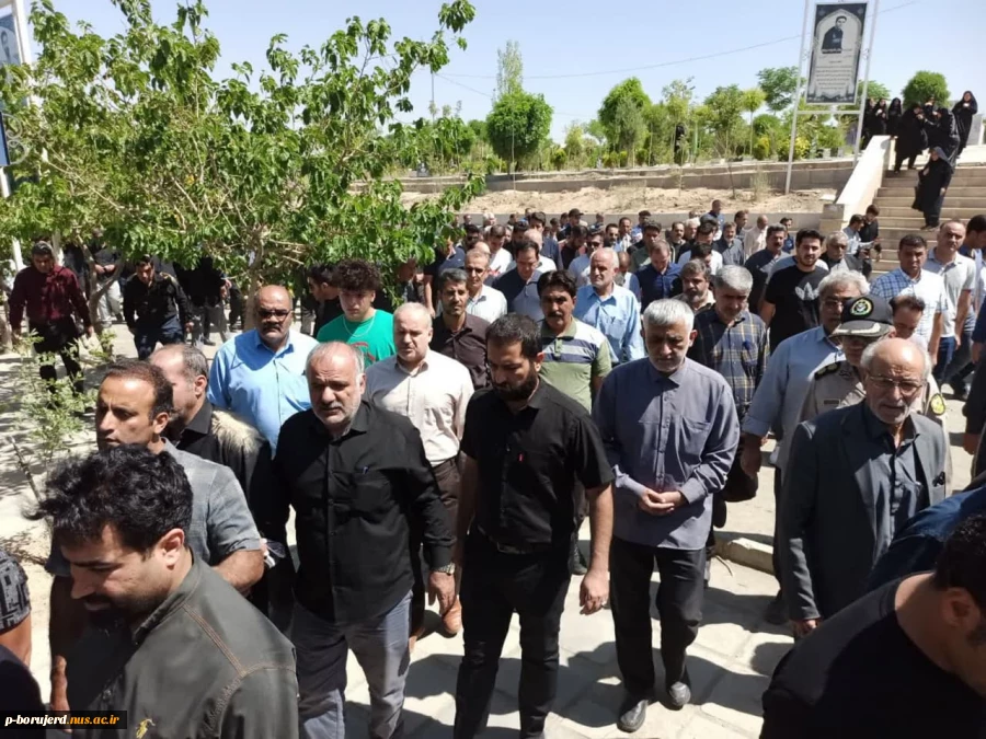 حضور رئیس محترم آموزشکده در مراسم تشییع شادروان رضا پیرزاد دانشجوی رشته عمران آموزشکده 2