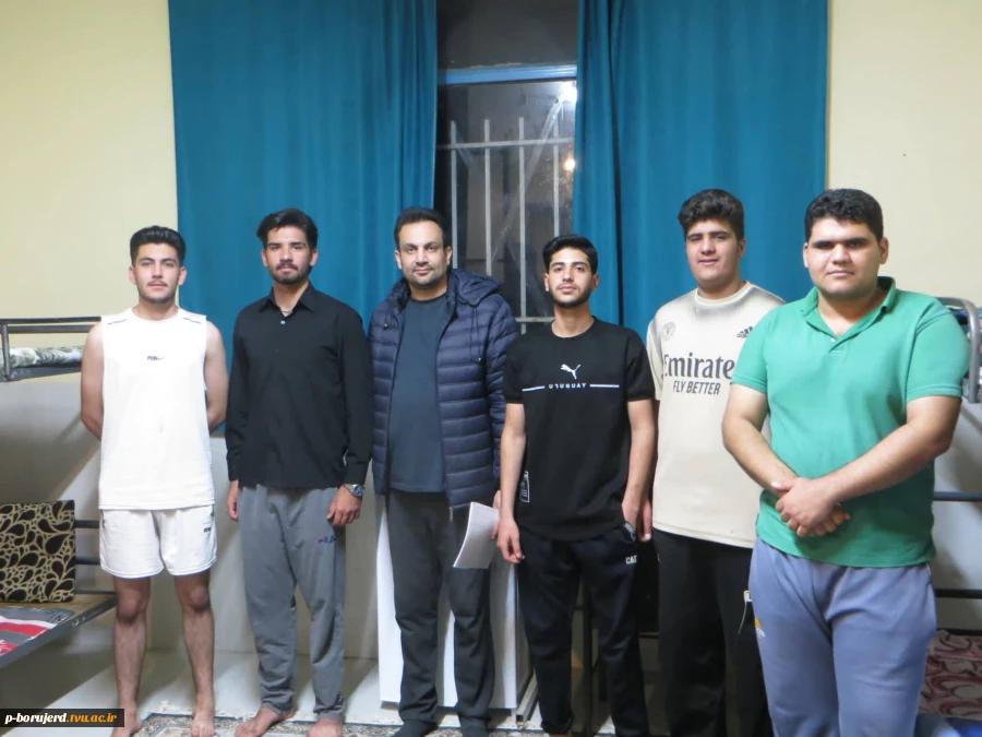 بازدید جامع معاونت آموزشی و دانشجویی از سرای دانشجویی شهید محمد بروجردی 9