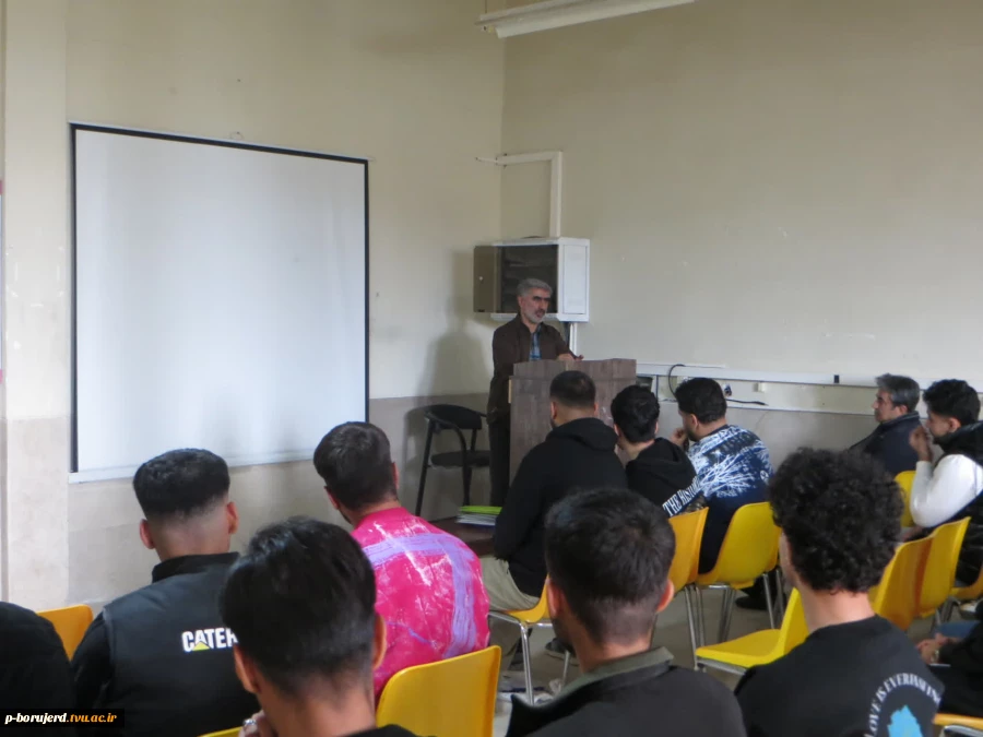 جلسه توجیهی دانشجویان نو ورود 2