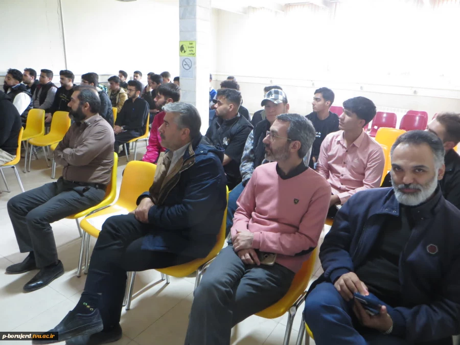 جلسه توجیهی دانشجویان نو ورود 4