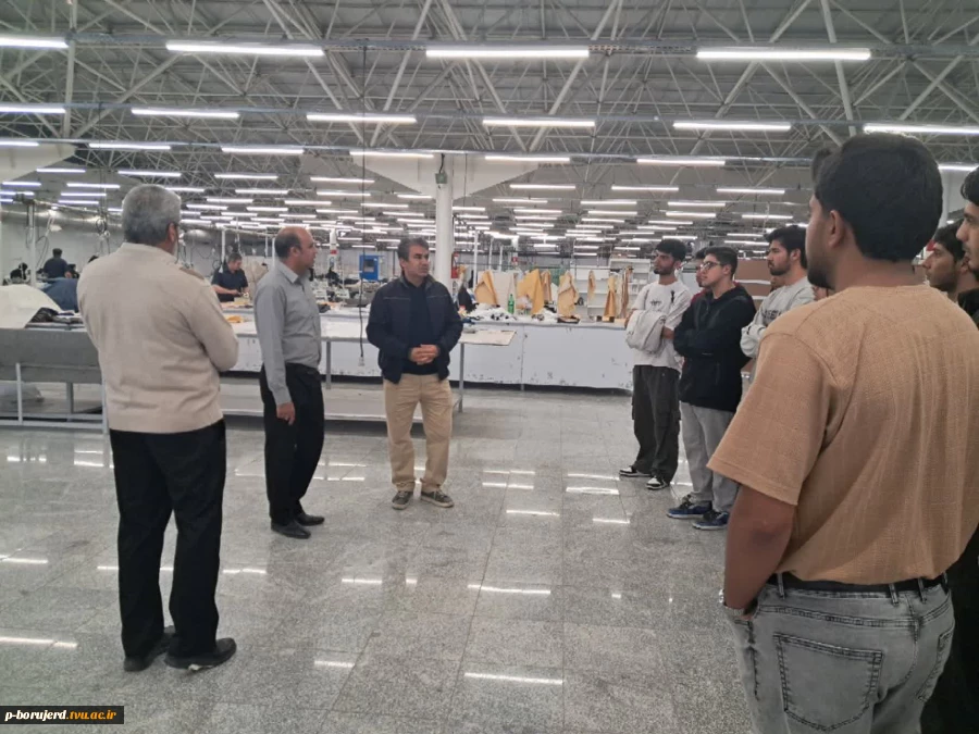 بازدید از مجموعه کارخانجات نساجی بروجرد 3