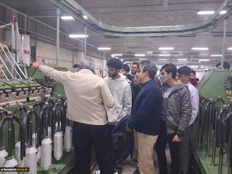 بازدید از مجموعه کارخانجات نساجی بروجرد 6